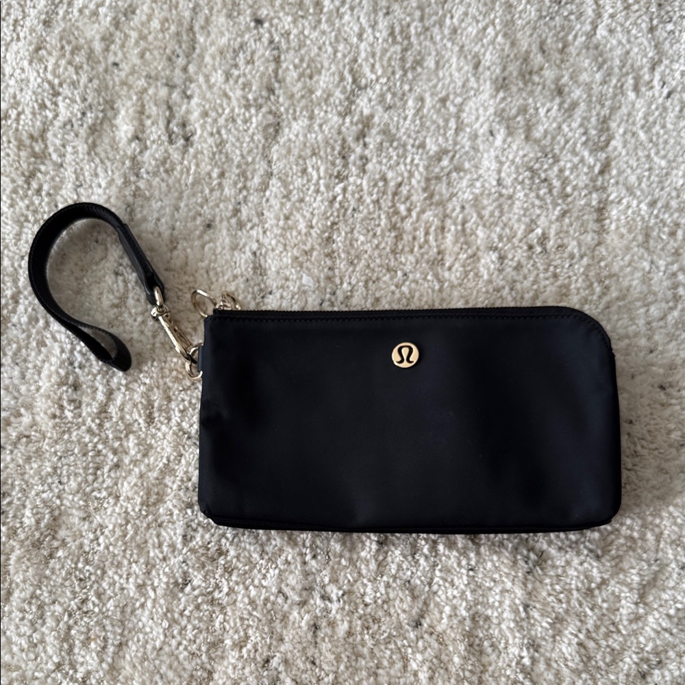 Lululemon Black Dual Zipper Pocket Wristlet Gold Tone Hardware